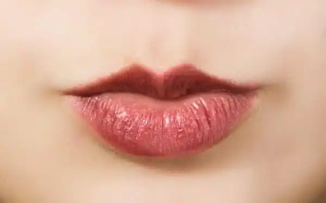 nhân tướng học về môi của phụ nữ